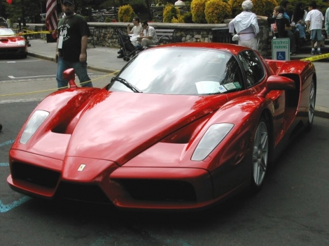 Ferrari on La Ferrari Enzo   Automobile Dispendieuse Et De Luxe