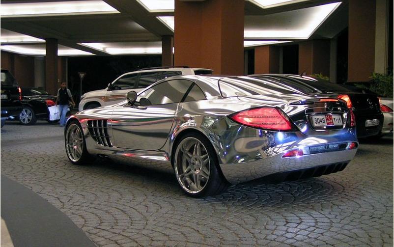 Mercedes en or blanc